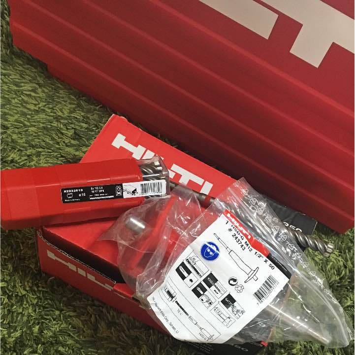 HILTIのセット