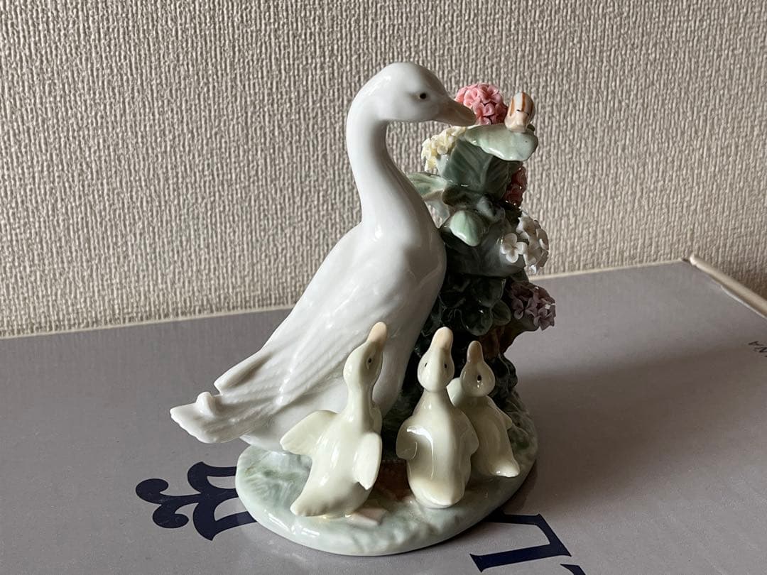 リヤドロ　かたつむりとアヒルたち　1439