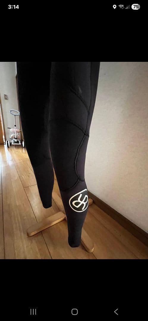 RASH　メンズMサイズ相当　4ミリセミドライスーツ