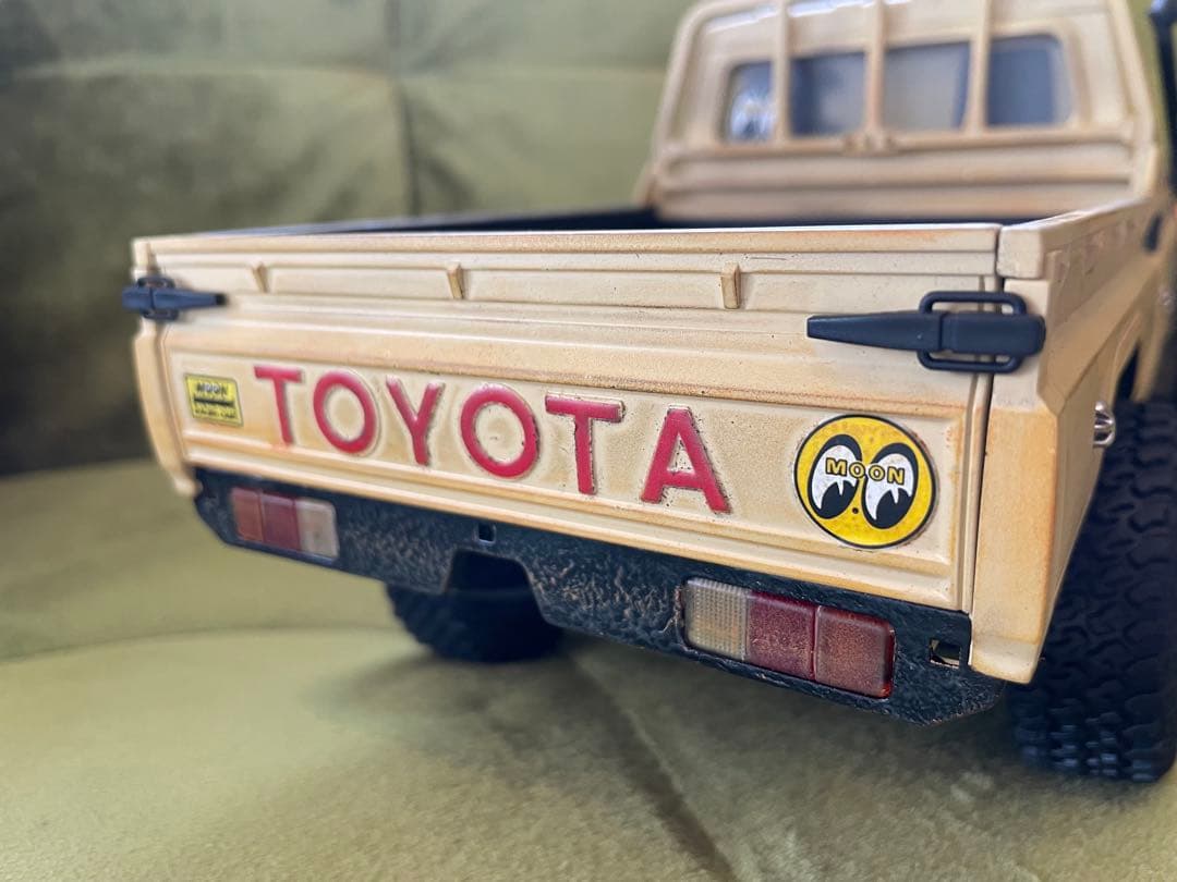 wpl MN82 レイウッドランドクルーザーピックアップ