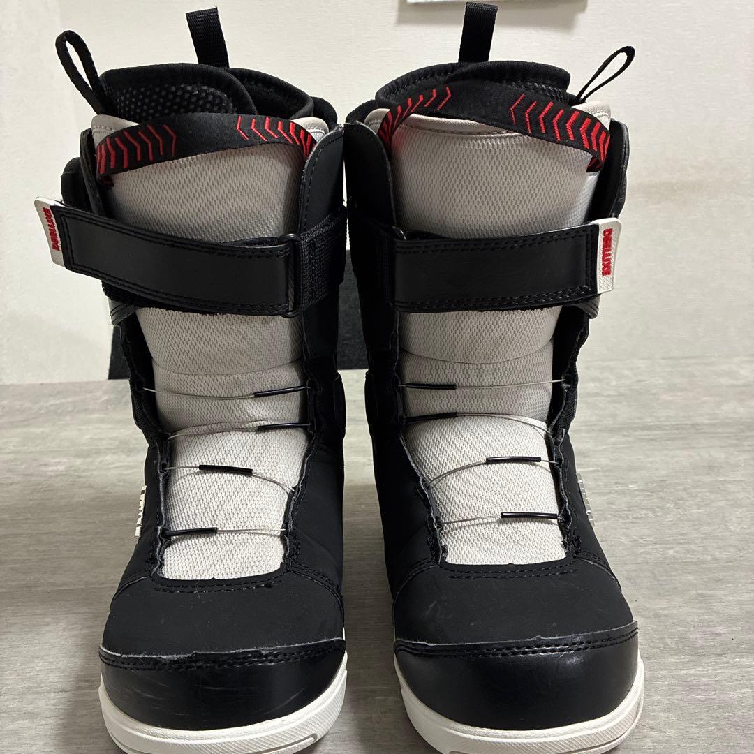 スノーボードブーツ(子ども用) 黒白