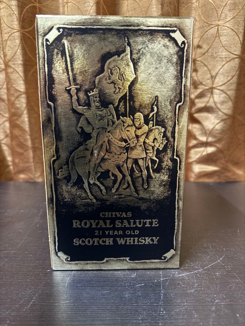 Chivas  Salute 21年スコッチウイスキー