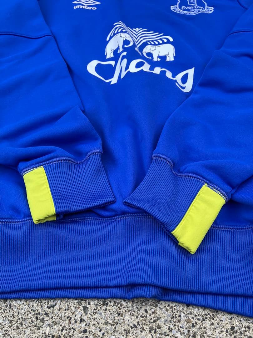 【希少デザイン】アンブロxエバートンFC スウェットシャツ　デカロゴ　L