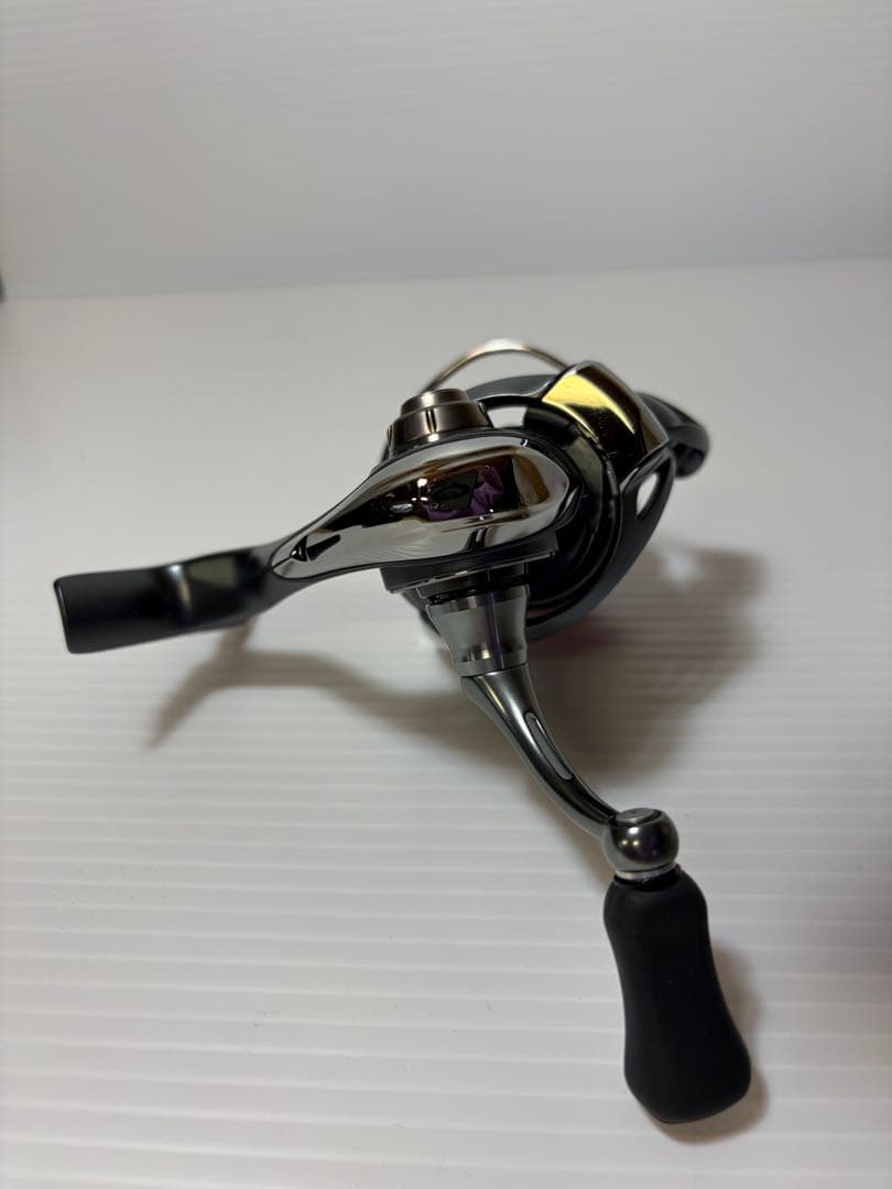 エアリティ STSF1000S-P スピニングリール