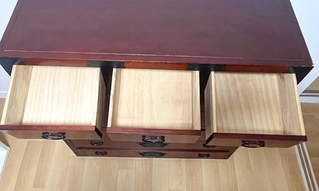 和箪笥　 昭和レトロ　時代箪笥　アンティーク 伝統工芸　金具　菊唐草 和家具