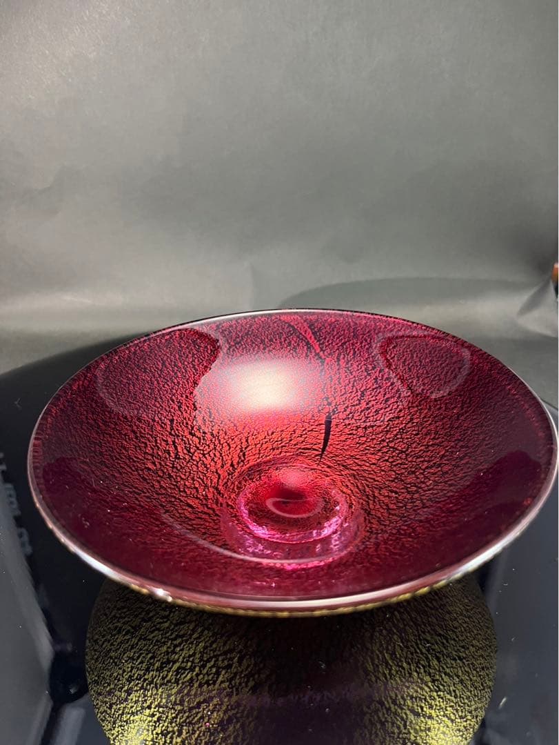 黒木国昭　金彩　紅派　ガラス茶碗