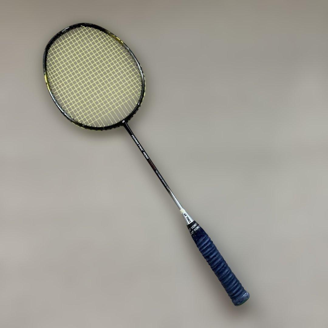 バドミントンラケット　2本まとめ売り　YONEX　apacs ラケットカバー付き