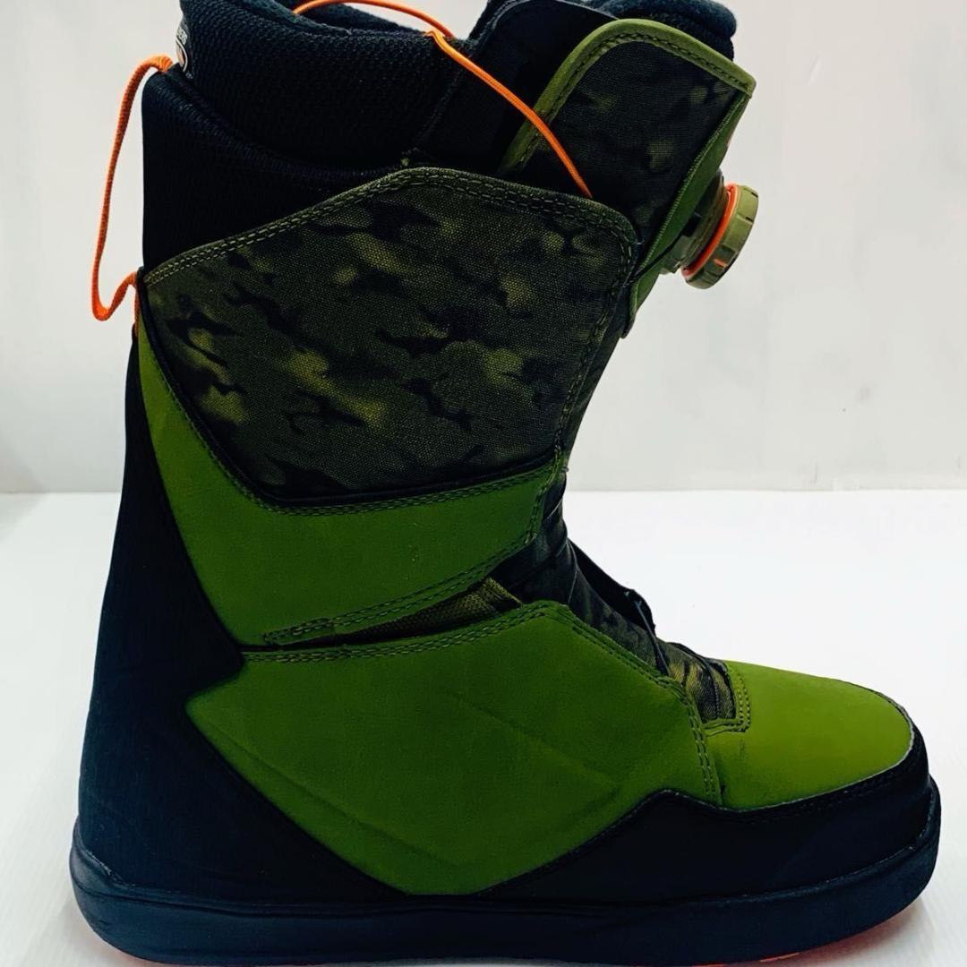 【美品】THIRTYTWO LASHED DOUBLE BOA スノボ ブーツ