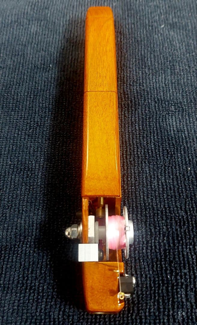 桐製わかさぎ電動リ一ル k-zan桐電動リール グレイス(右仕様)使用数回美品