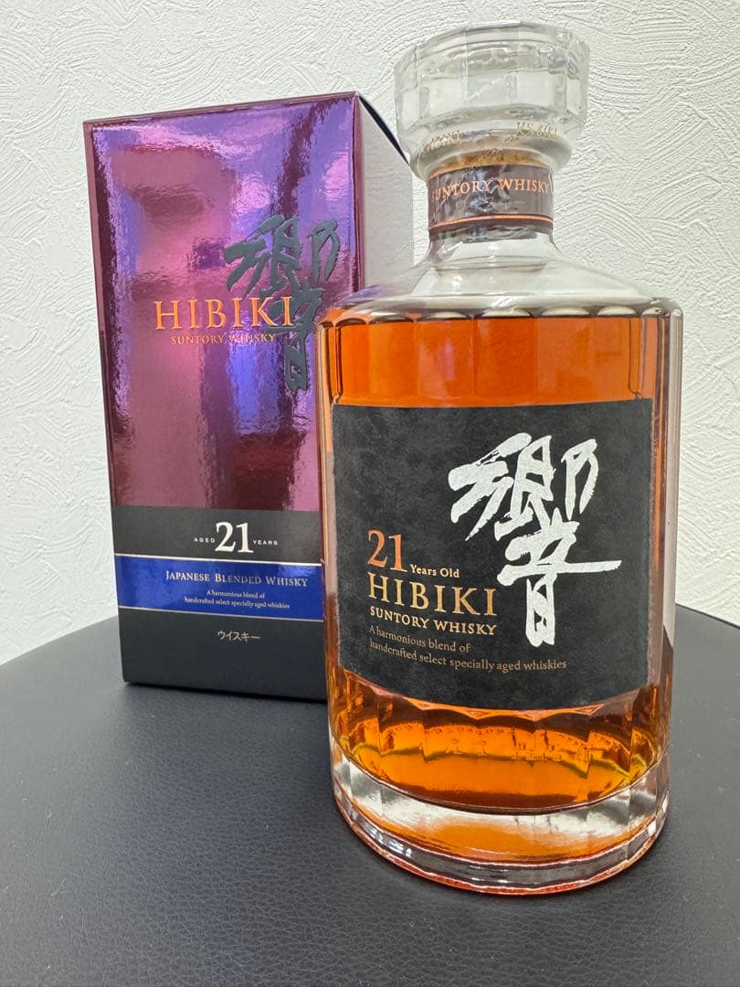 HIBIKI 響 21年 ウイスキー 700ml