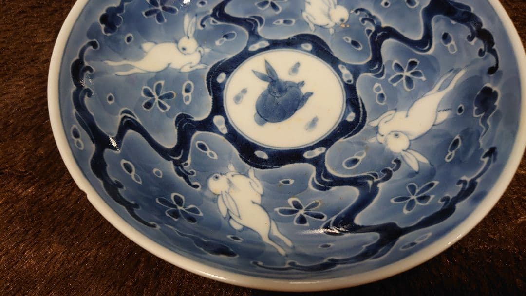 古伊万里　伊万里焼　うさぎ　染付　１客