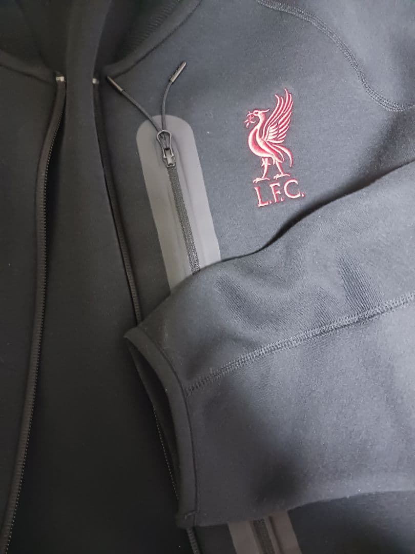 Nikeテックフリース Liverpool FC セットアップXXL