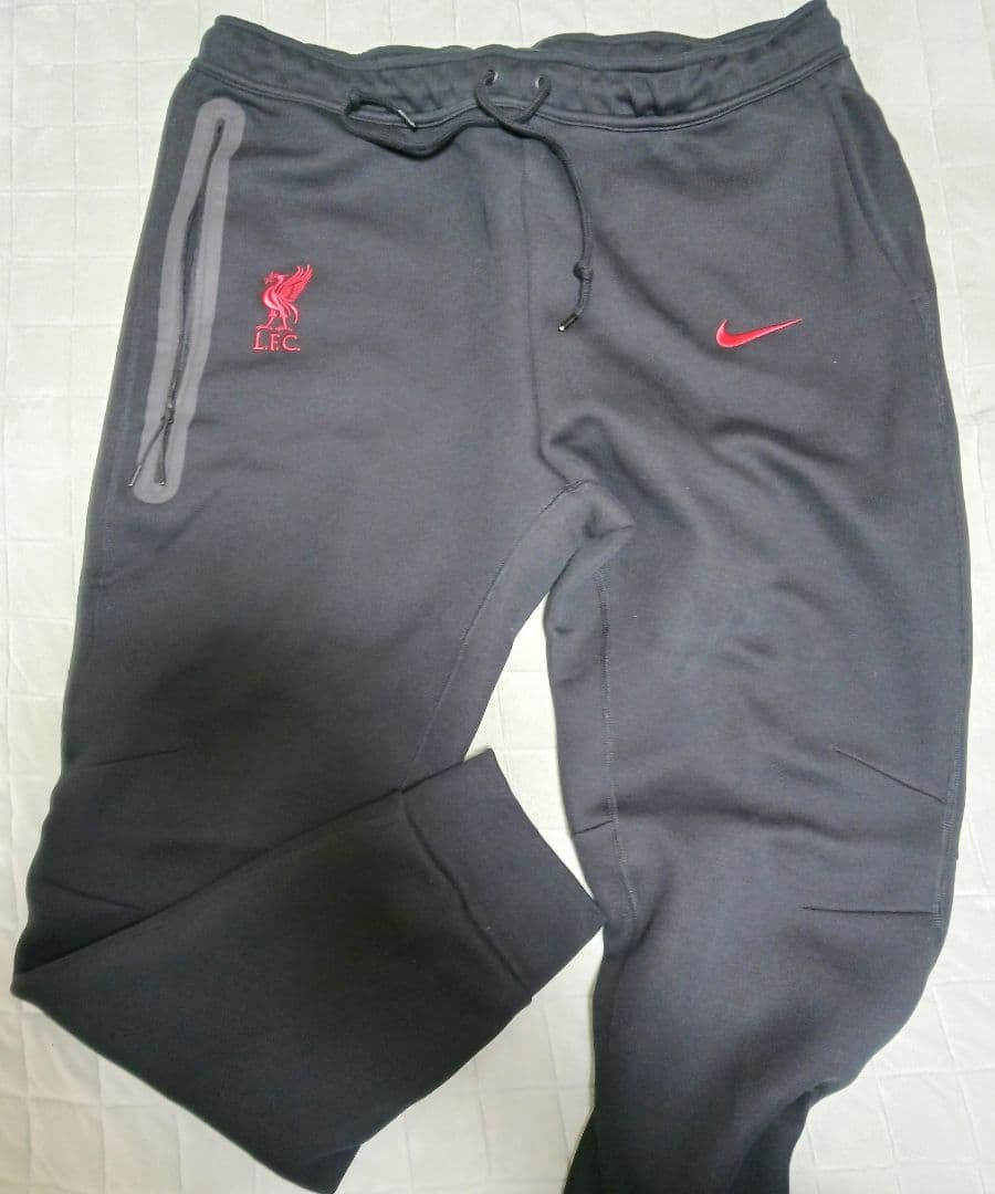 Nikeテックフリース Liverpool FC セットアップXXL