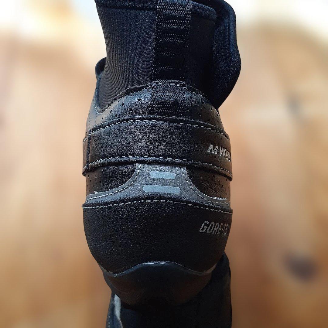 SHIMANO GORE-TEX シューズMW80