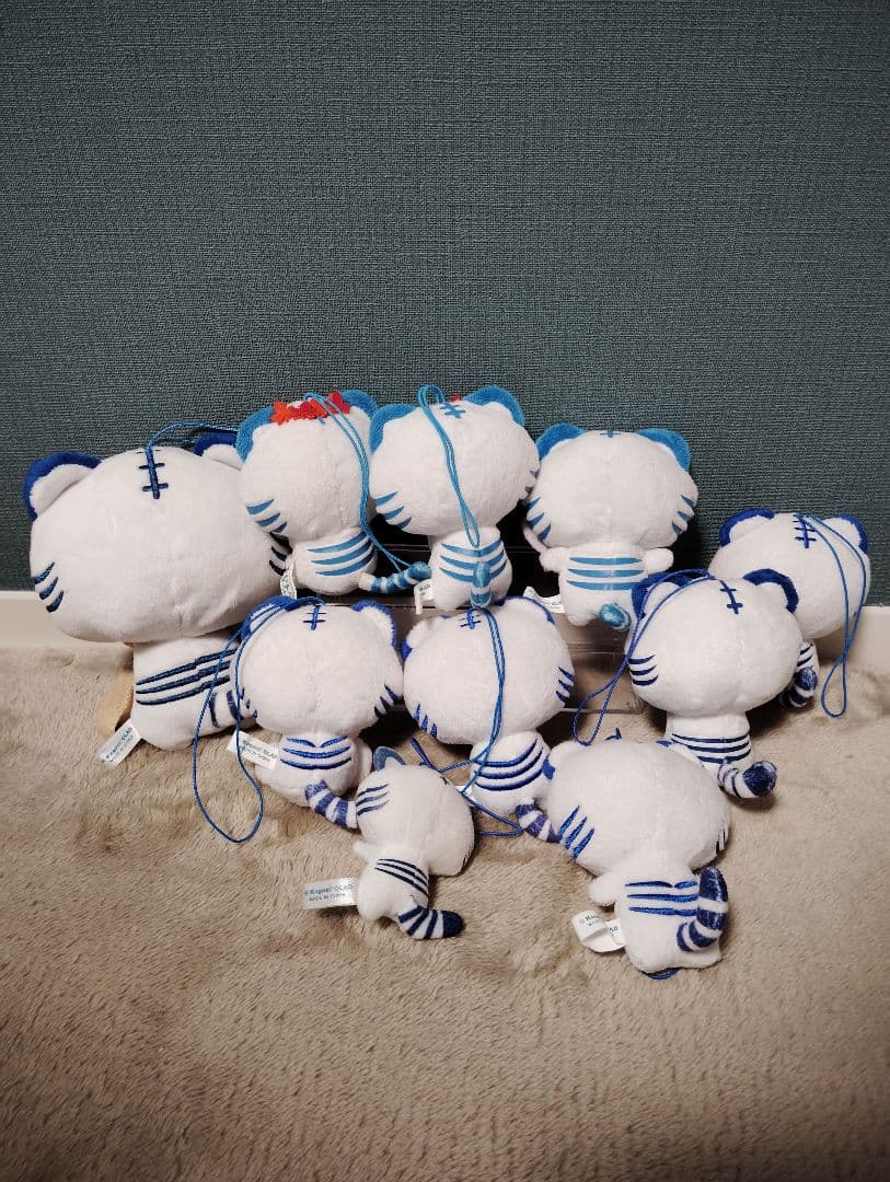 レア　チビトラ　ぬいぐるみ　まとめ売り　秋　夏　白目　涙　マスコット