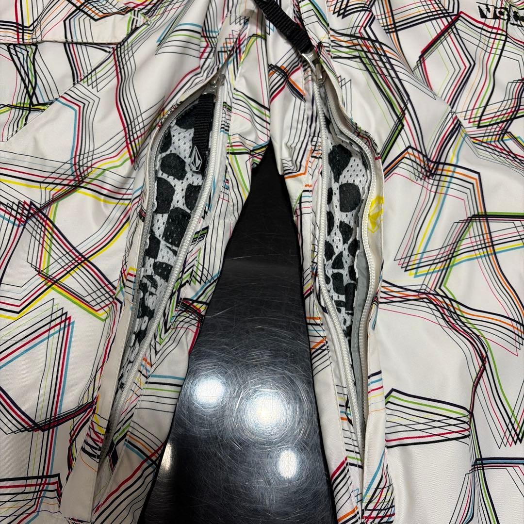 ボルコム スノーボードウェア上下セット M相当 10k Nimbus 紫×総柄