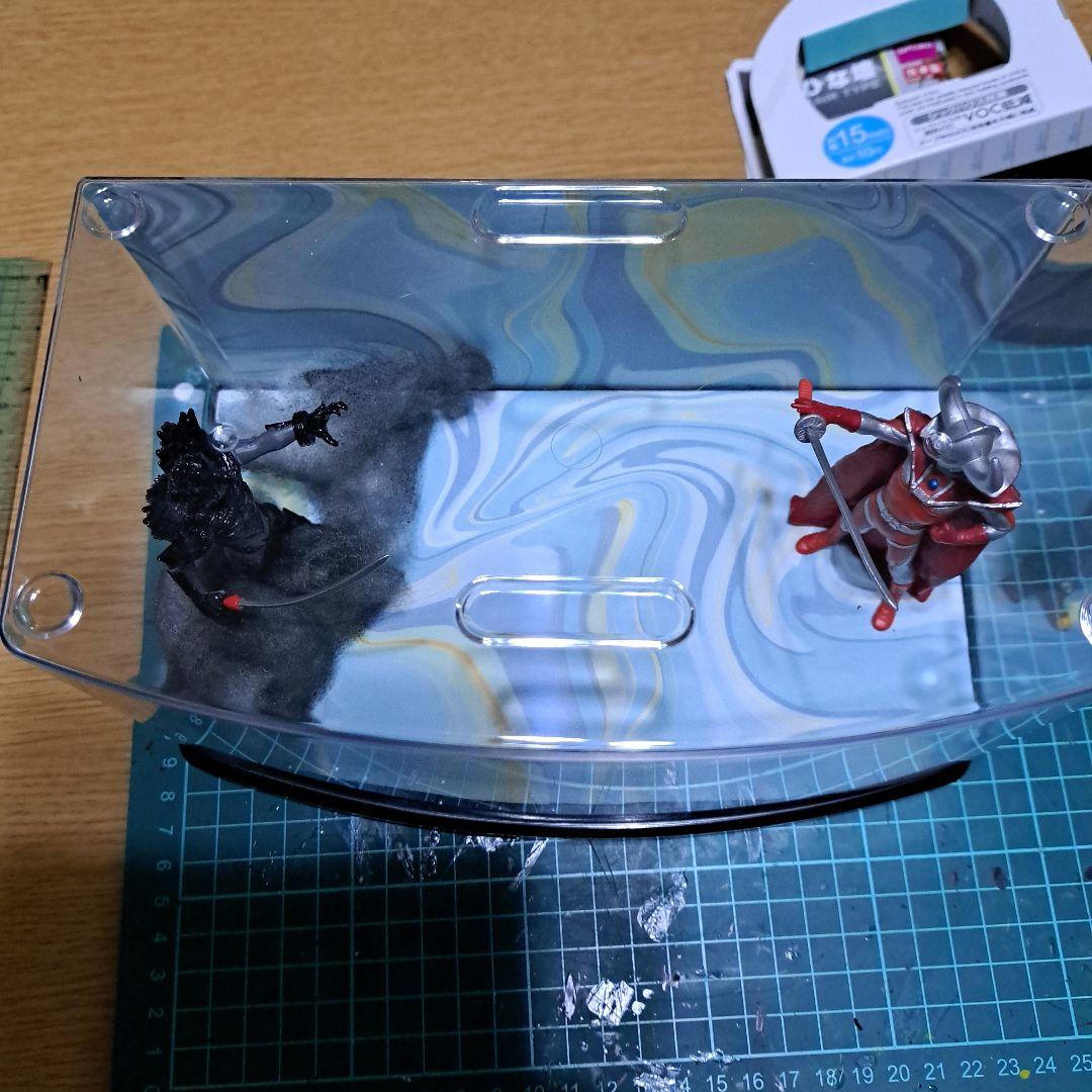 ジオラマ ウルトラの父 対 エンペラ星人