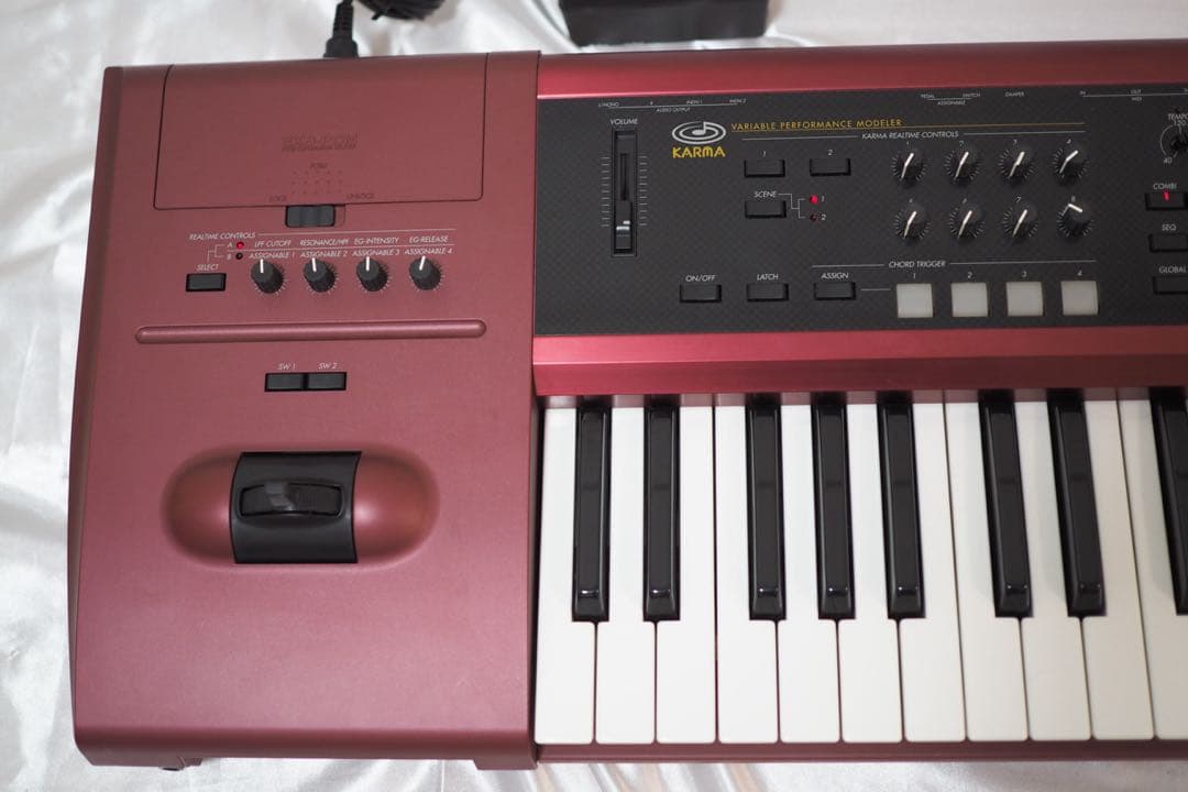 KORG KARMA カーマ シンセサイザー ケース付き