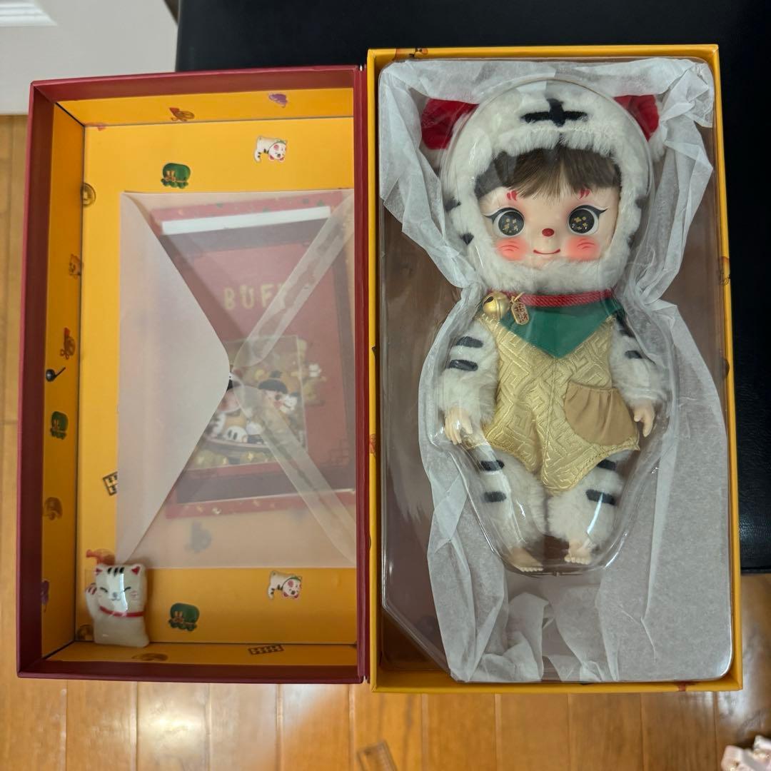 The Fantasy Beasts Buff バフ Berserk doll