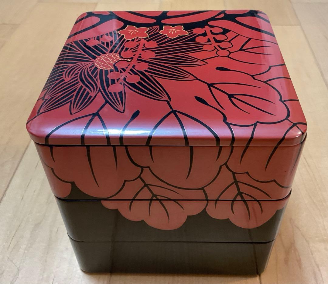 ☆お値下げ☆漆塗三段重☆