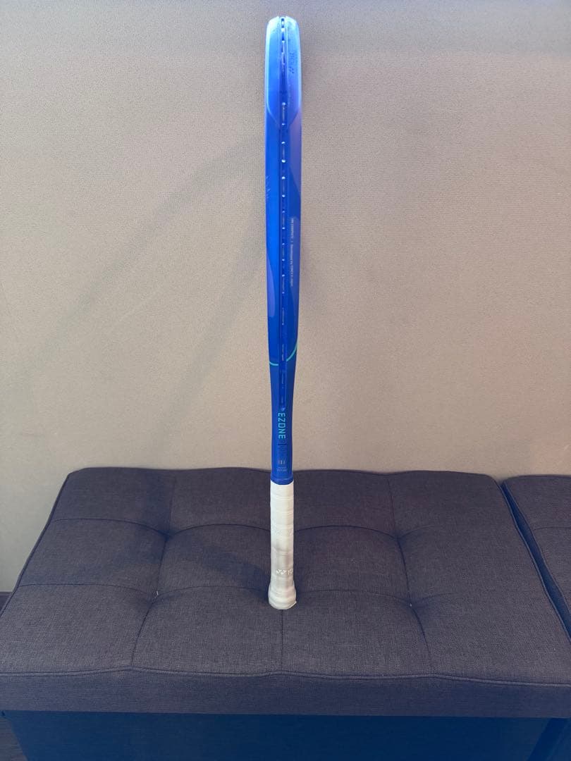 硬式テニスラケット ヨネックスEZONE 110