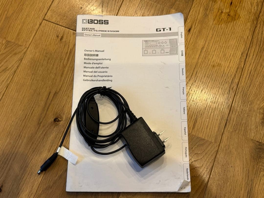 BOSS GT-1 専用ケース付き