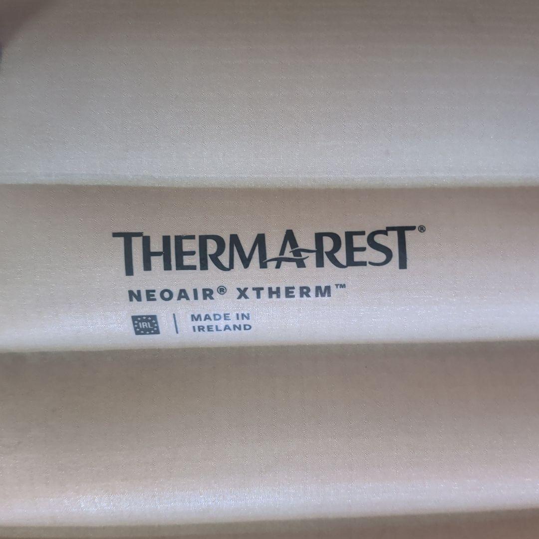 サーマレストTHERMAREST NEOAIR XTHERM