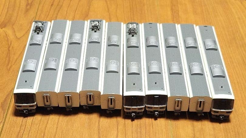 KATO 221系電車 10両セット(10-170基本セット+増結) JR西日本