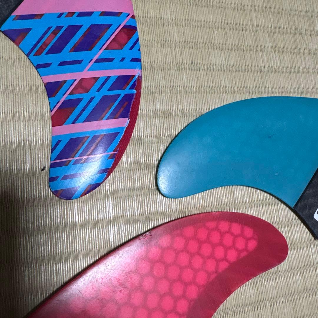 FCS2フィン　SF (Sally Fitzgibbon) PC Tri