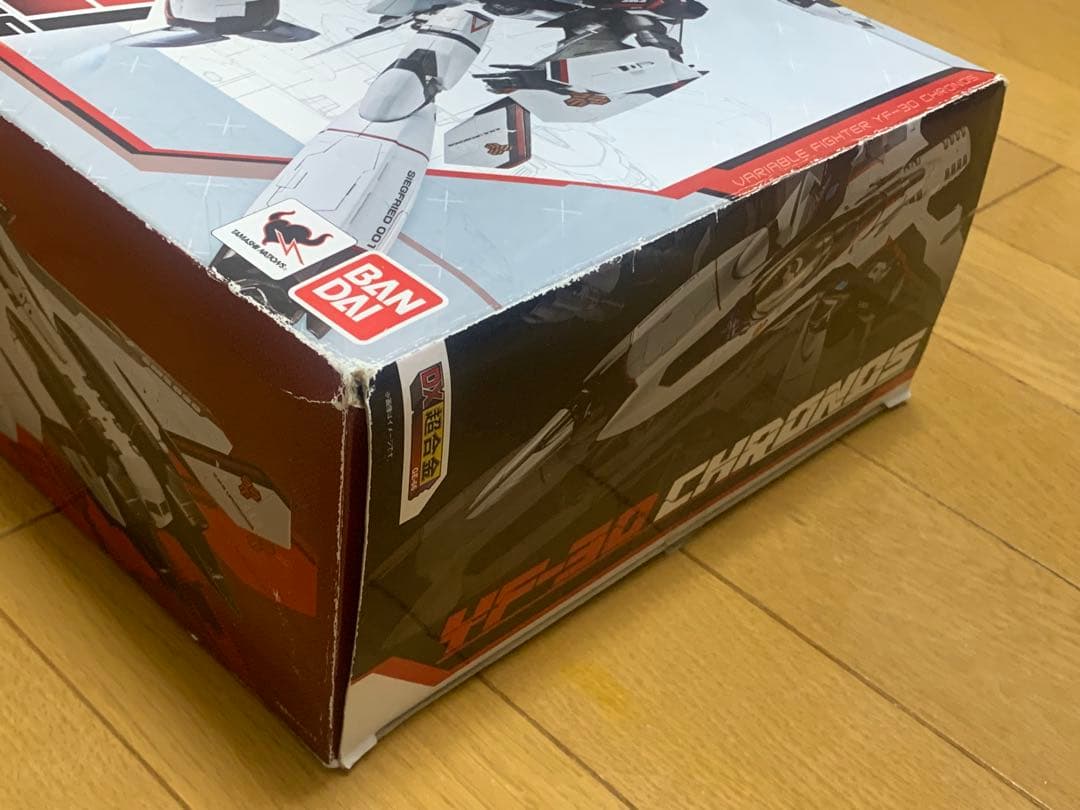 【中古品】バンダイ DX超合金 YF-30 クロノス