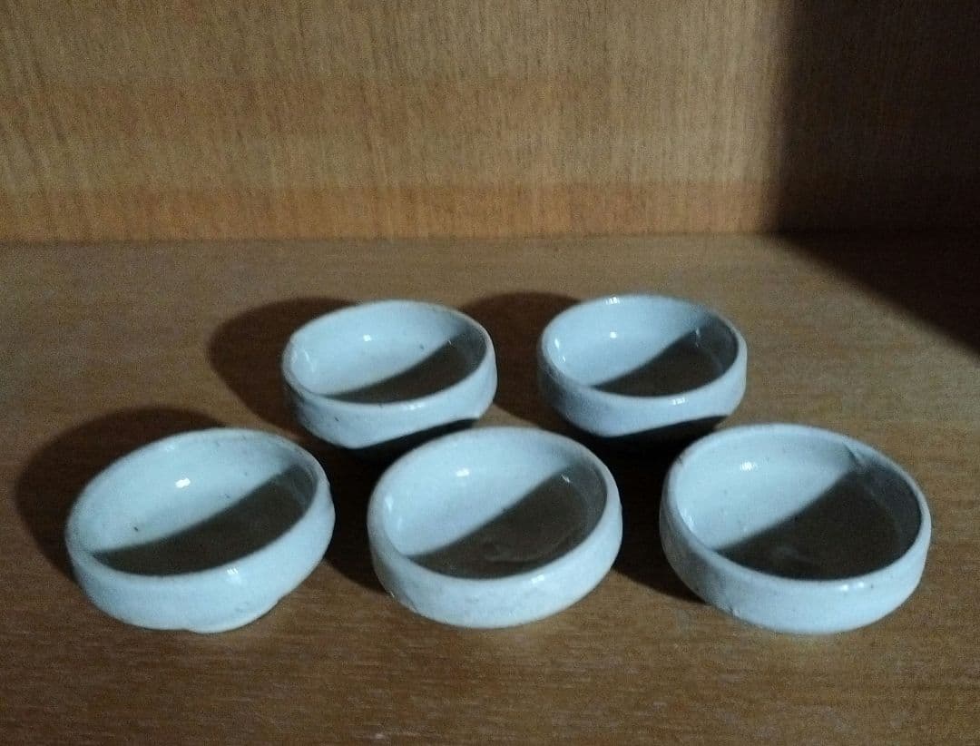 骨董　瀬戸　美濃　灰釉　酒杯　５客