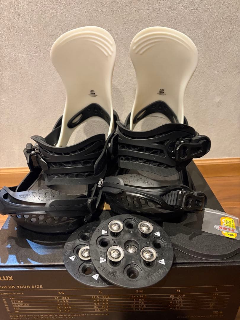 FLUX AH フラックス　Mサイズ　24-25モデル