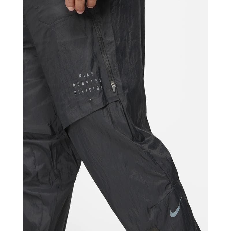 M ナイキ ディビジョン ナイロンパンツ @1.5万 ランニング 黒 ブラック