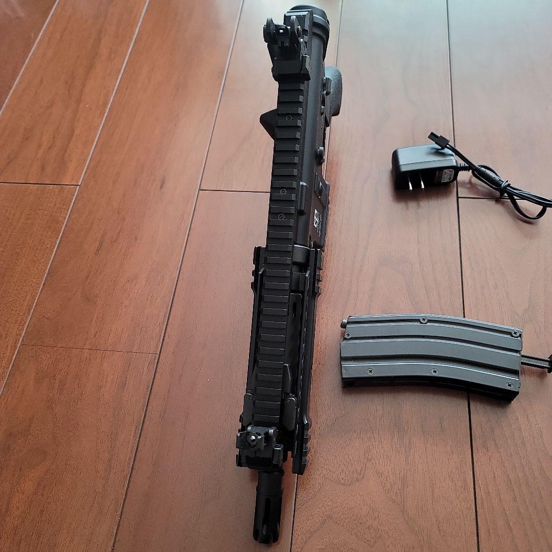 美品　PATRIOT HC-9 次世代電動ガン　バッテリー&玉補給器付