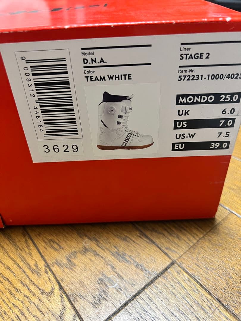 DEELUXE DNA スノーボードブーツ ホワイト 23-24