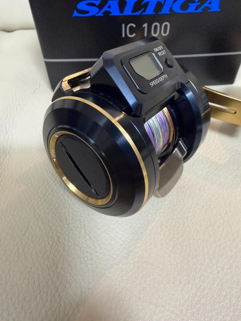 ひろ ダイワ 21ソルティガ IC100