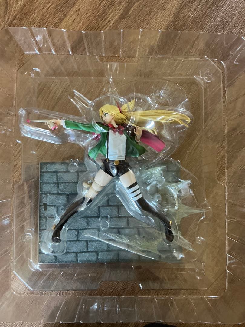 バンダイナムコ 1/6 BURN THE WITCH ニニー・スパンコール