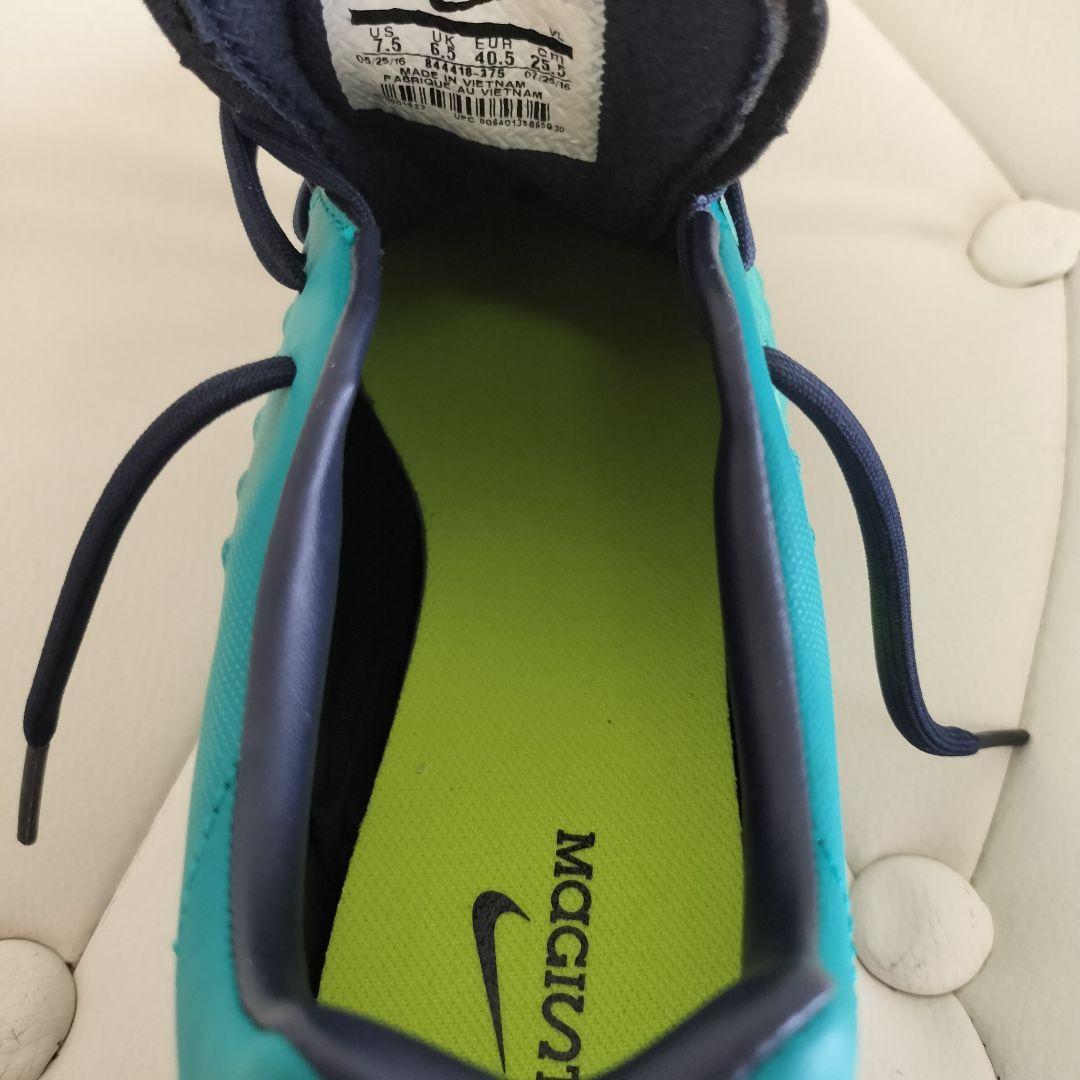 未使用 サッカー スパイク ナイキ Nike MAGISTA マジスタ