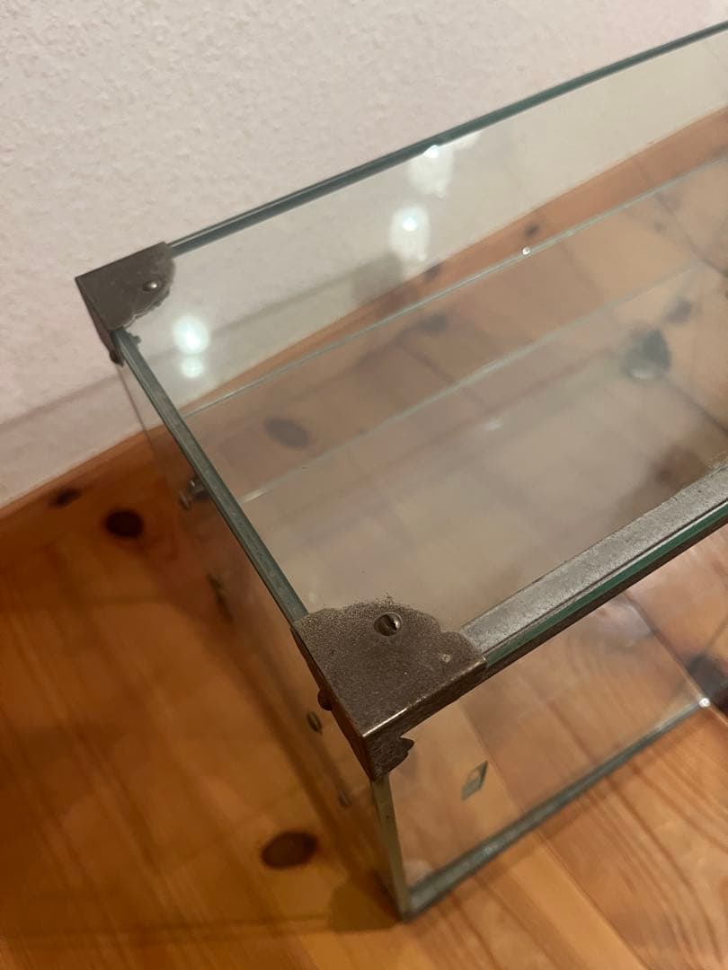 seven 昭和レトロ ガラスケース ショーケース 正面斜めガラス