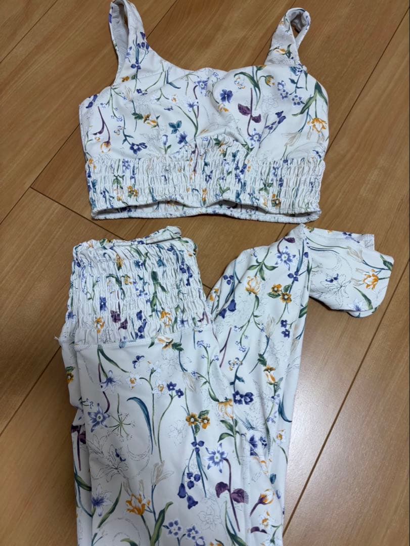 sukala スカーラ ヨガウェア 上下セットボタニカルウエアブラトップレギンス