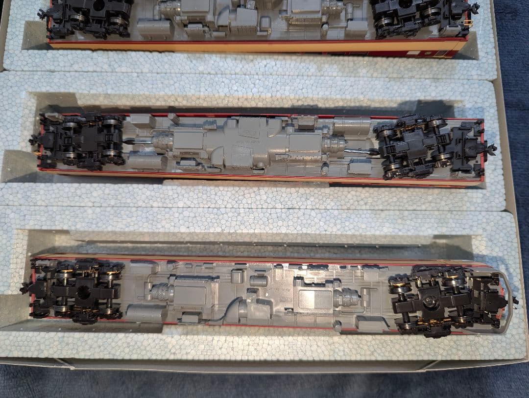 KATO　キハ82系　４両基本セット　HOゲージ　【3-509-1】