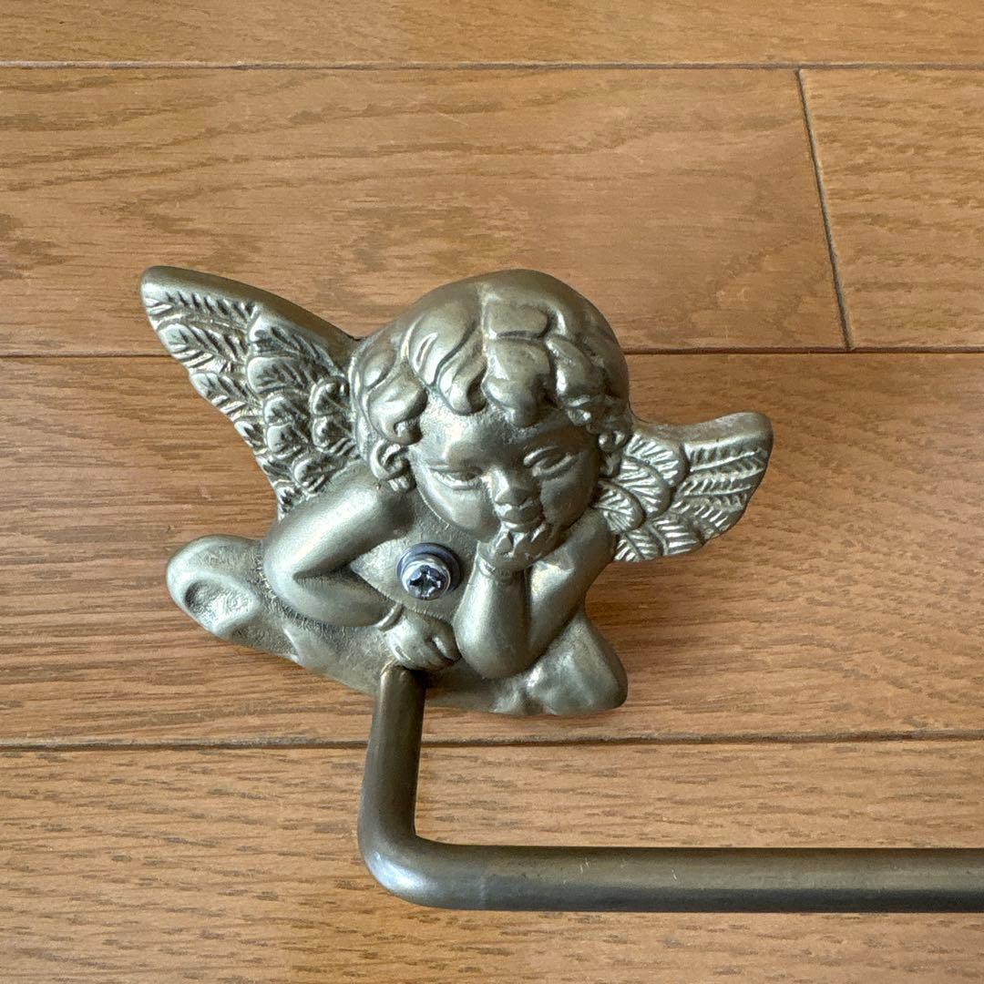 真鍮　アンティーク天使のデザイン タオル掛け