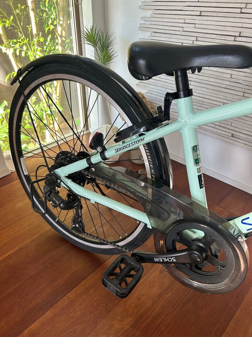 引取り限定　ブリヂストン　SCHLEIN シュライン　24インチ　ミストグリーン