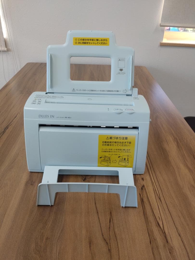 卓上型自動紙折り機 MA40α DLLES IN ドレスイン