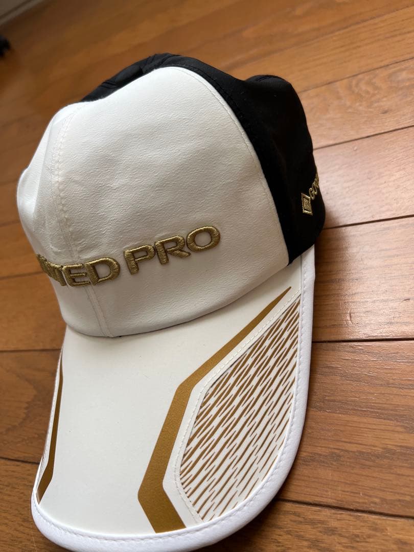 SHIMANO LIMITED PRO フィッシングベスト&キャップセット