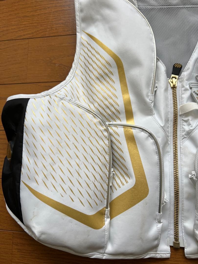 SHIMANO LIMITED PRO フィッシングベスト&キャップセット