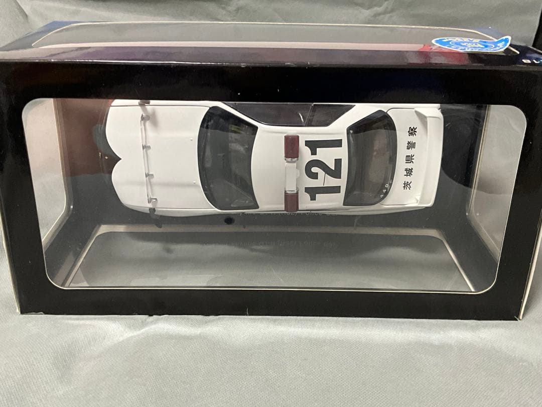 1/18　オートアート 日産 スカイラインGT-R パトカー　R32　茨城県
