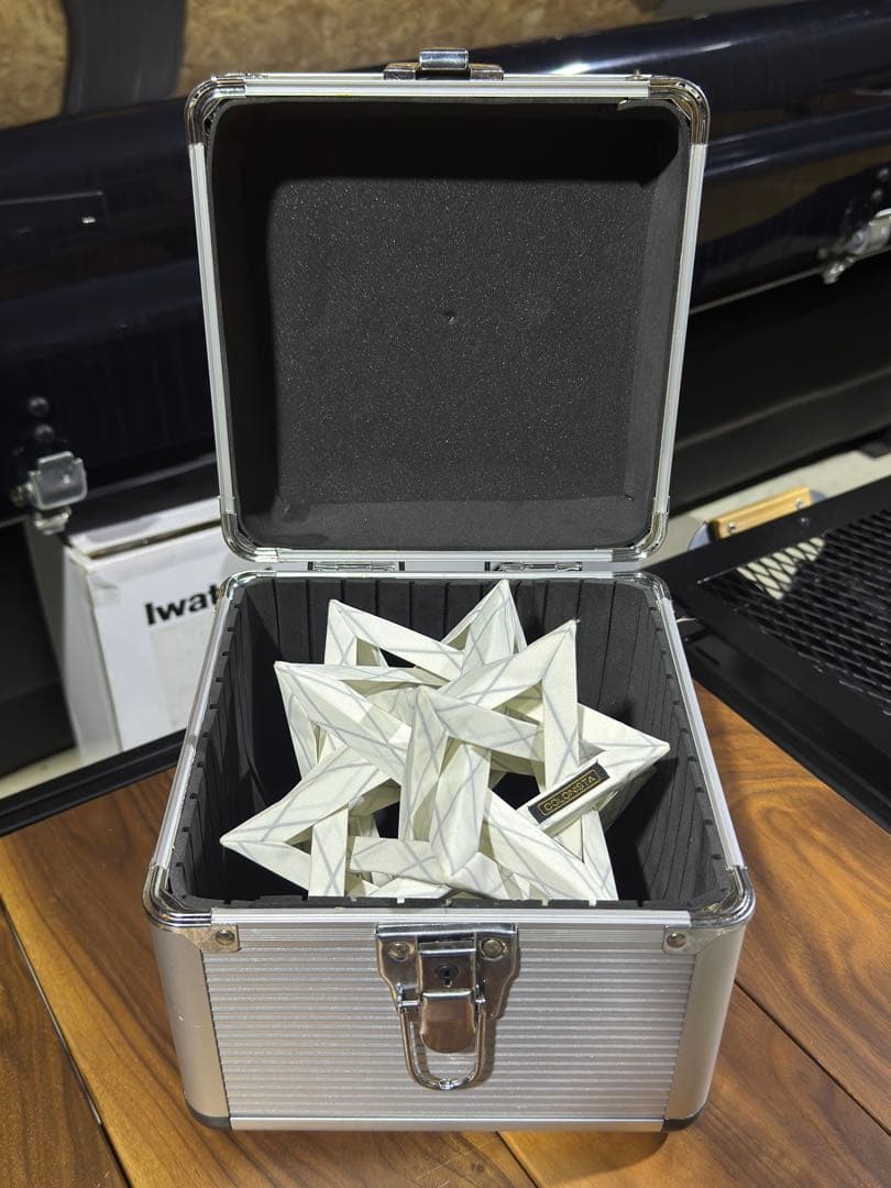 【yunoa パパ様】専用COLONISTA CONPE10 ホワイト　ケース付