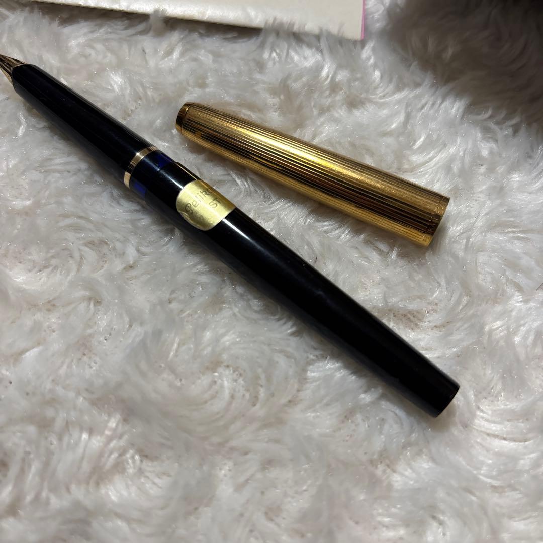 ペリカンヴィンテージ万年筆　PELIKAN30 ケース付きレアステノグラフ　ST
