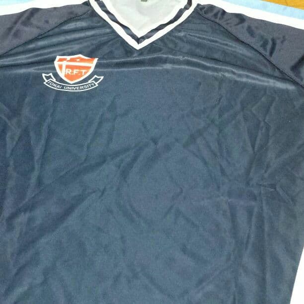 仰星のラグビー部のアップシャツ